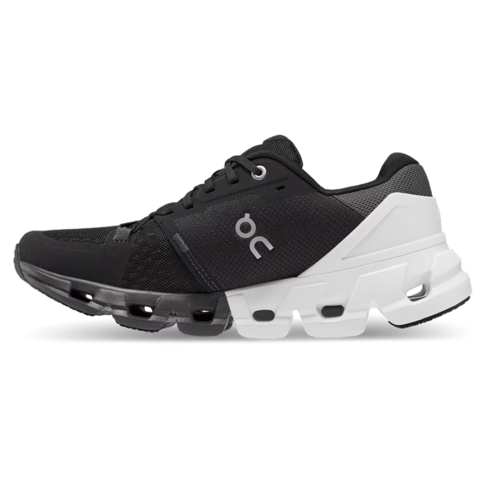 On Running Cloudflyer 4 Black/White - Image 2