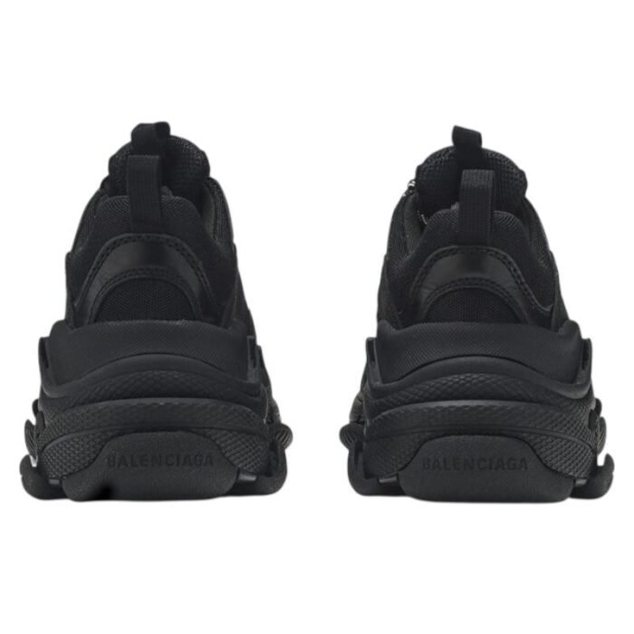 BALENCIAGA TRIPLE S TRIPLE BLACK - Image 4